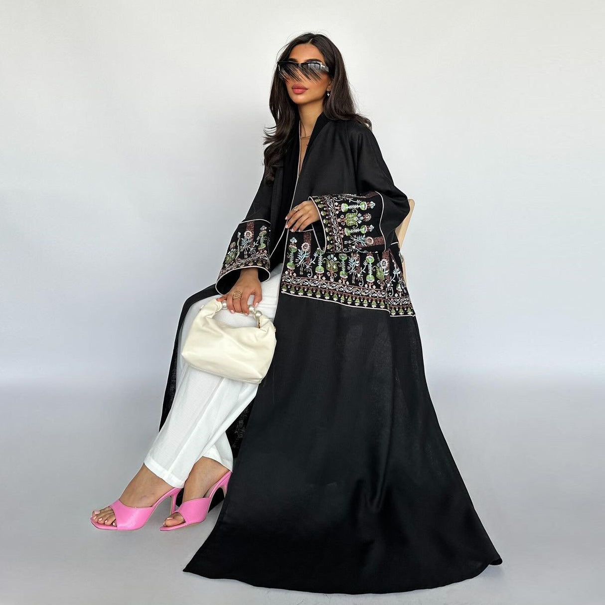 Luxury Embroidered Open Abaya | Designer Border Abaya | Modern Kaftan - Yarafly 