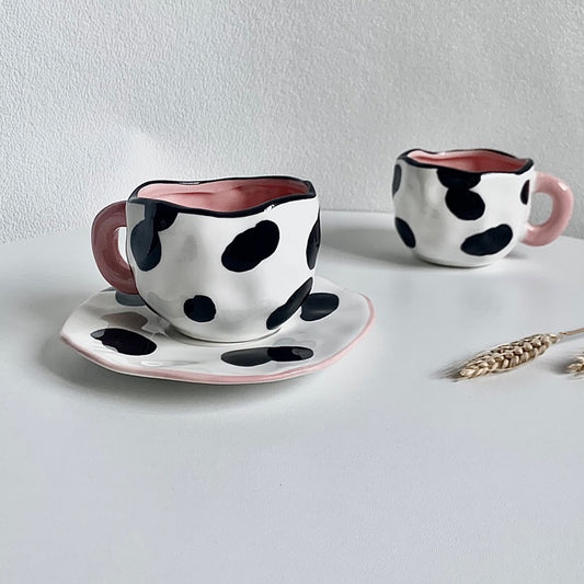 Whimsical Cow Ceramic Mug - Yarafly 